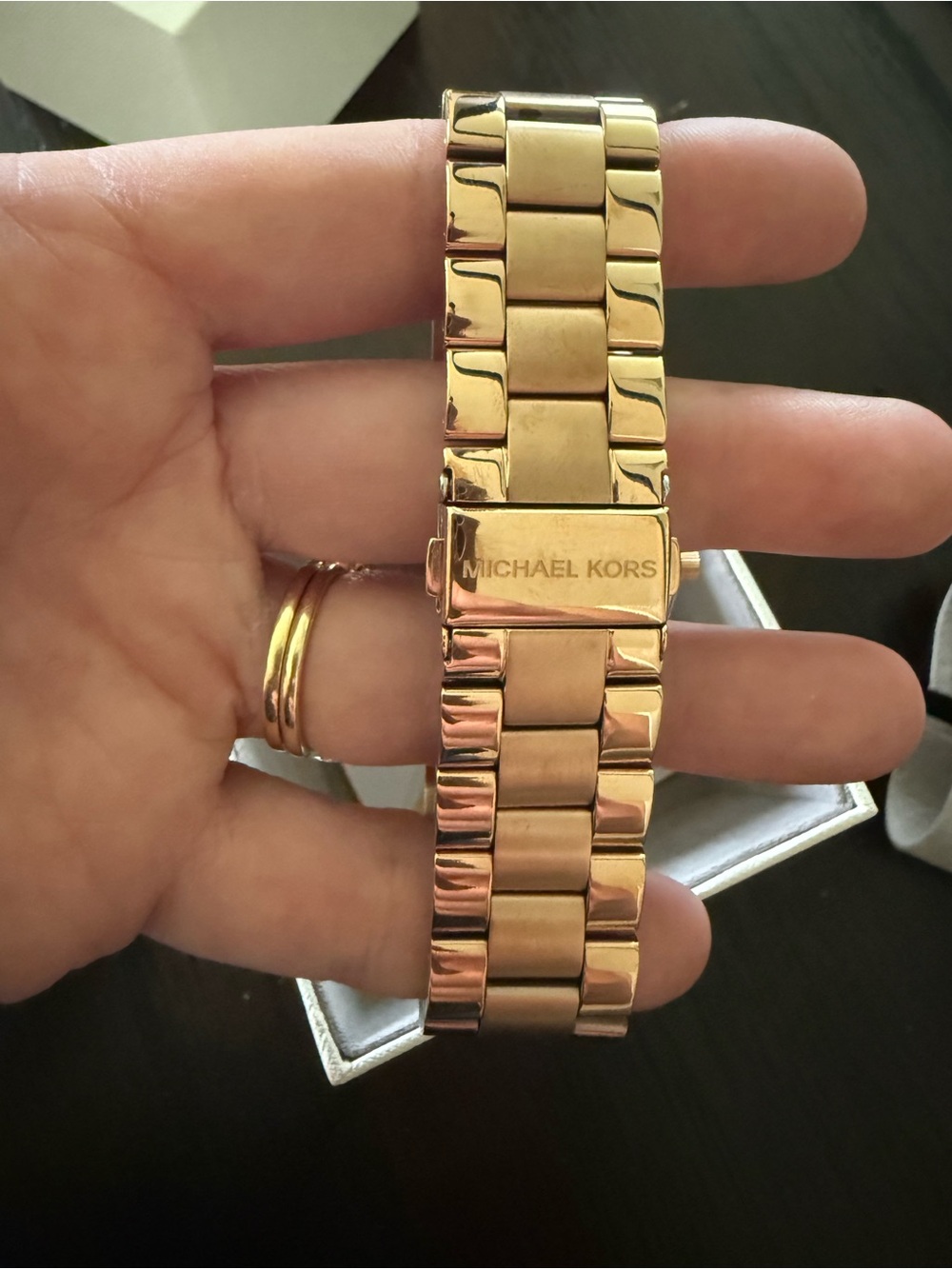 Michael Kors Rose Gold Watch - Picture 3 of 4